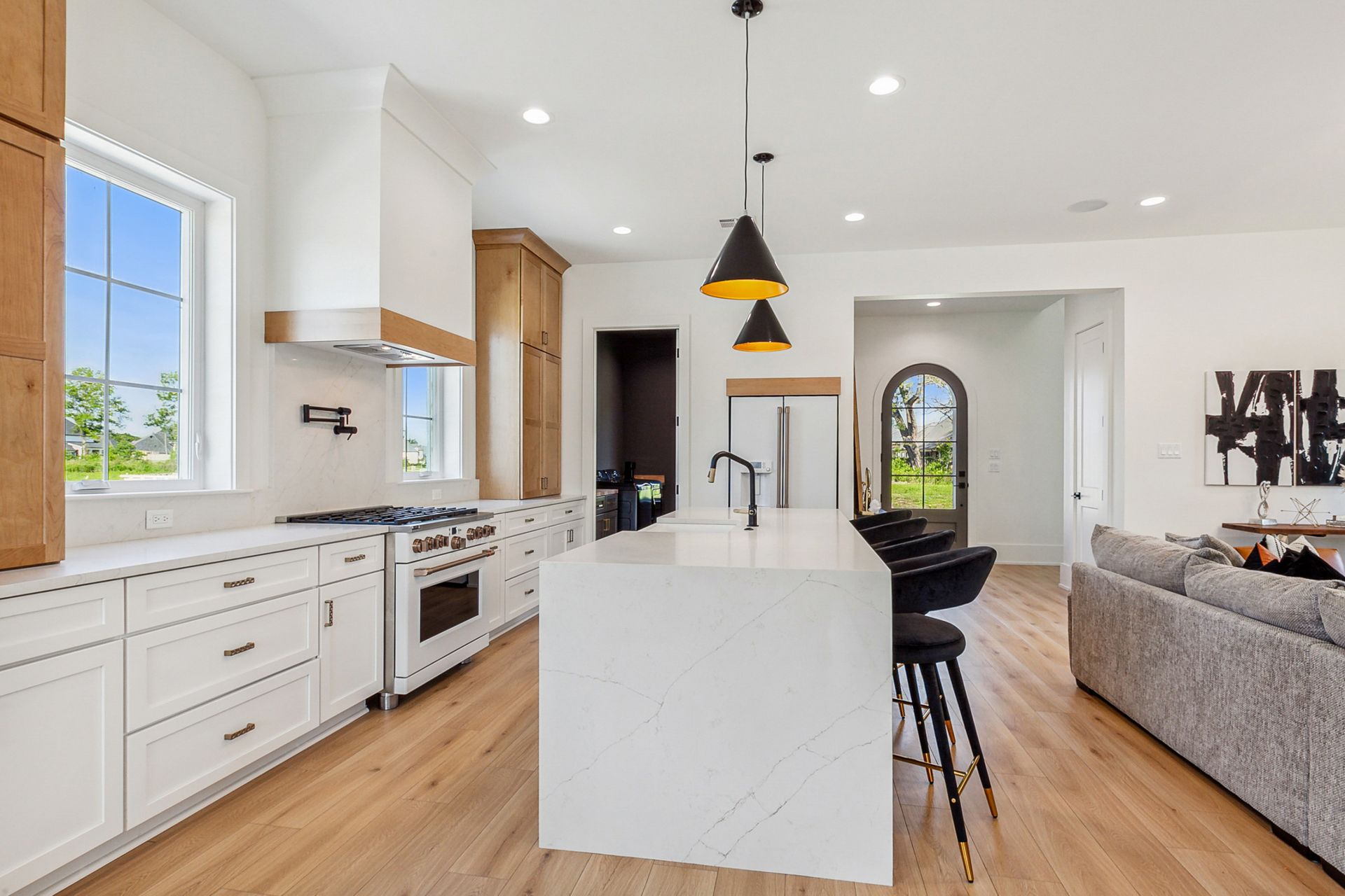 Amazing Countertops and Cabinets | Harvey, LA